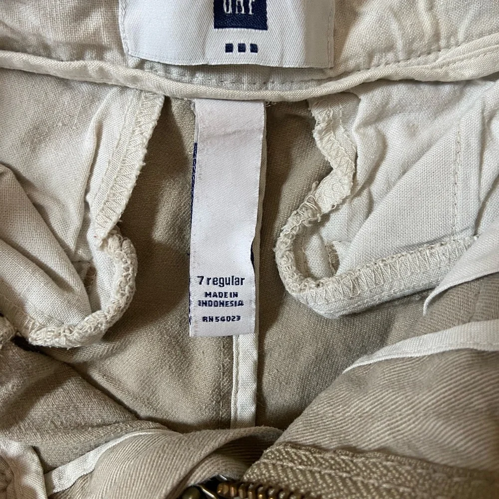 Gap Kids SET OF 2 Cotton Khaki Shorts Tan Stone Adjustable Tab Waist EUC Size 7